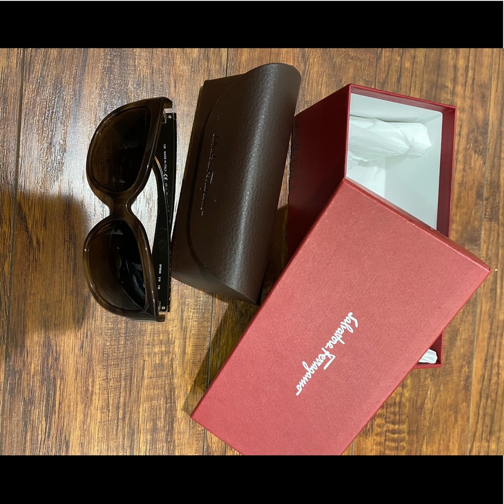 Brand new Ferragamo sunglasses